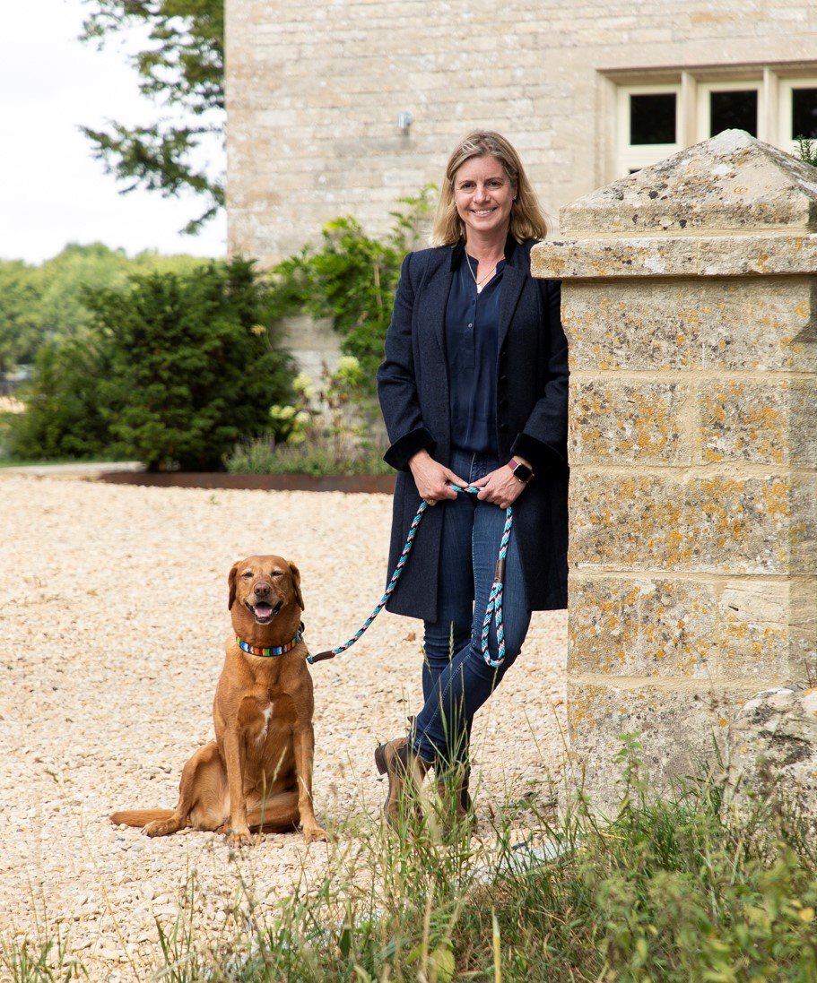 Tania, founder of Cotswolds House Hunter